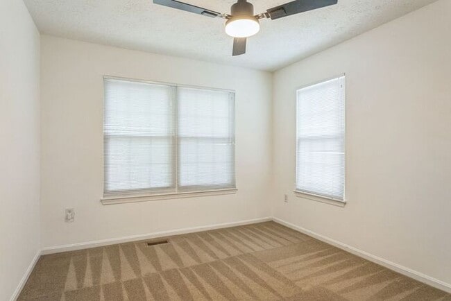 Building Photo - 6047 Red Wolf Pl