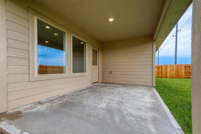 Building Photo - 3106 Elm Br Dr
