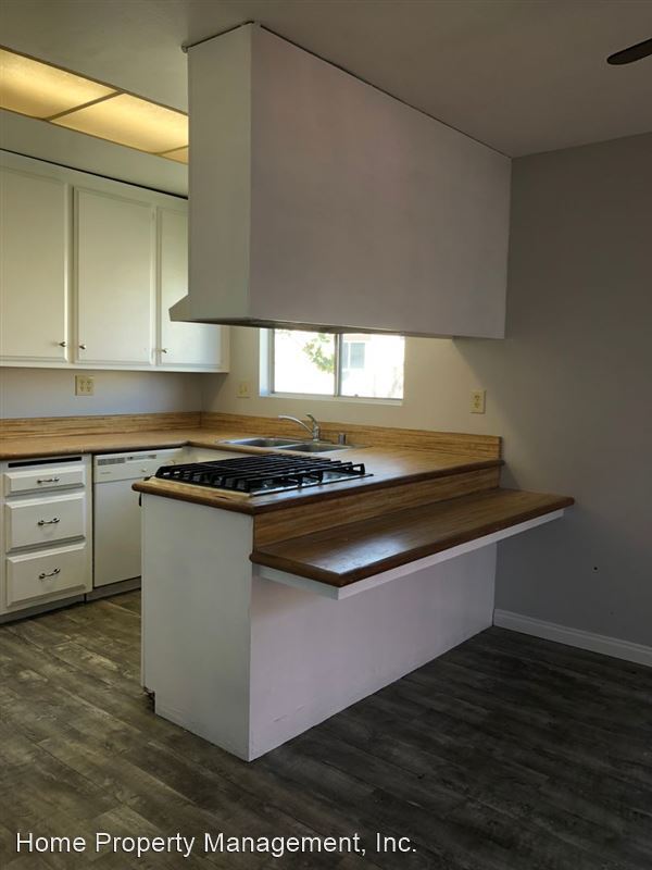 Building Photo - 16541 Kellog Cir