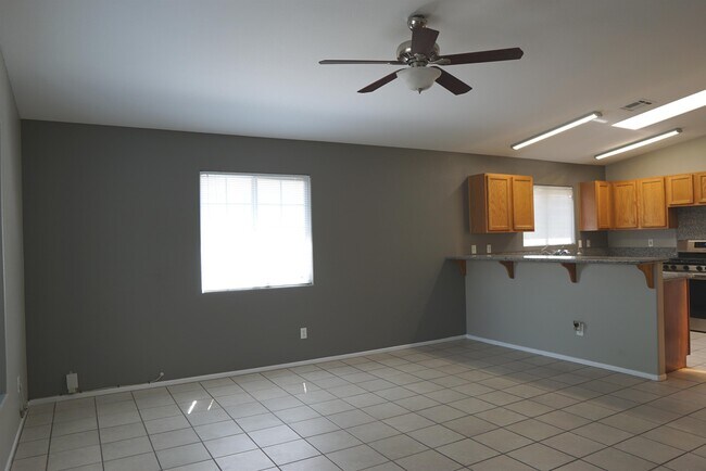 Building Photo - 51605 Avenida Ramirez