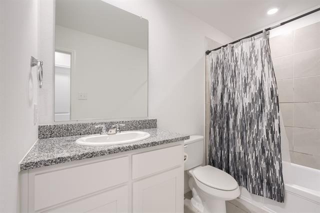 Building Photo - 1799 Courage Crk