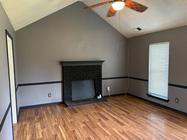 Building Photo - 6823 Northknoll Cove