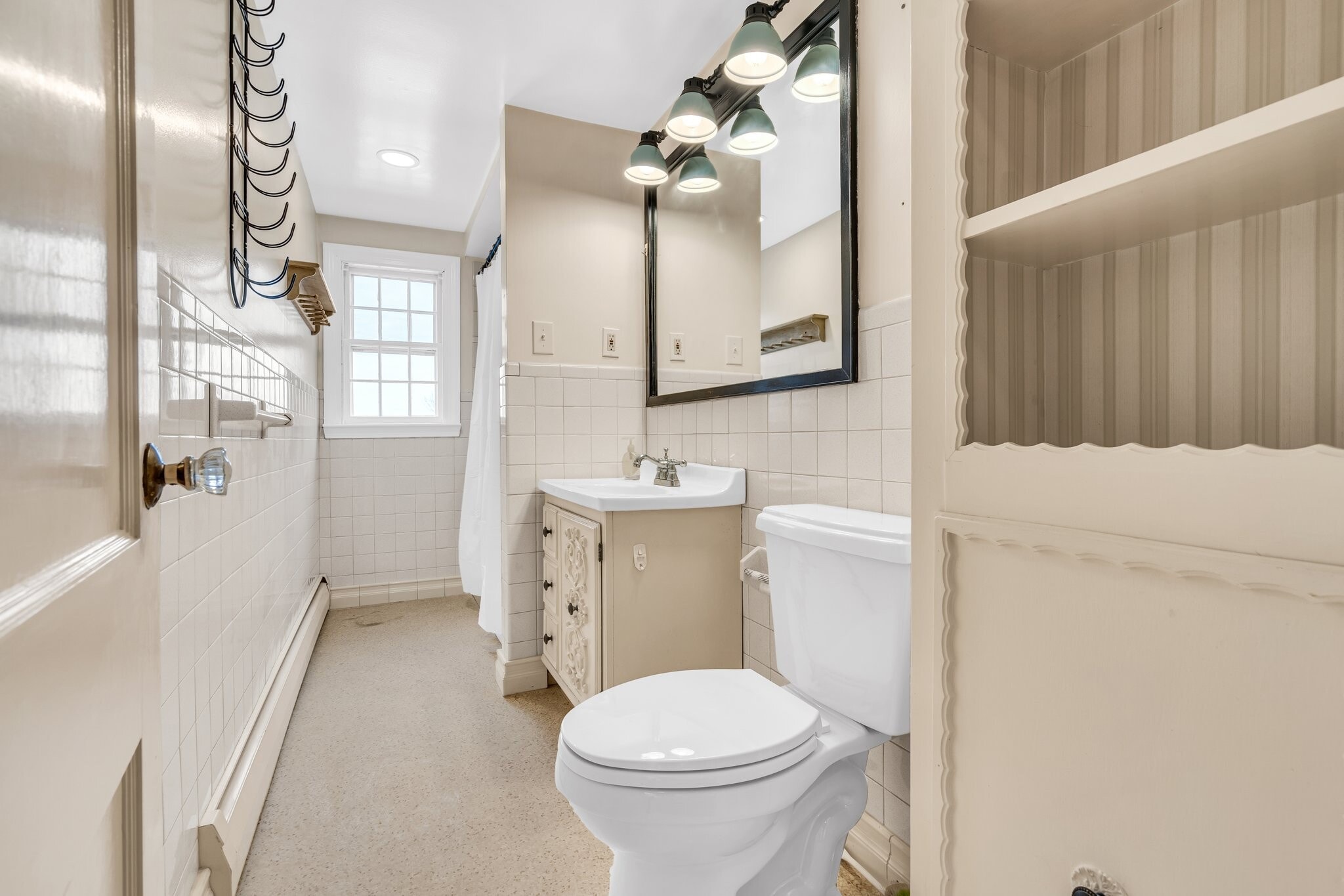 Building Photo - 12 Lee Ave