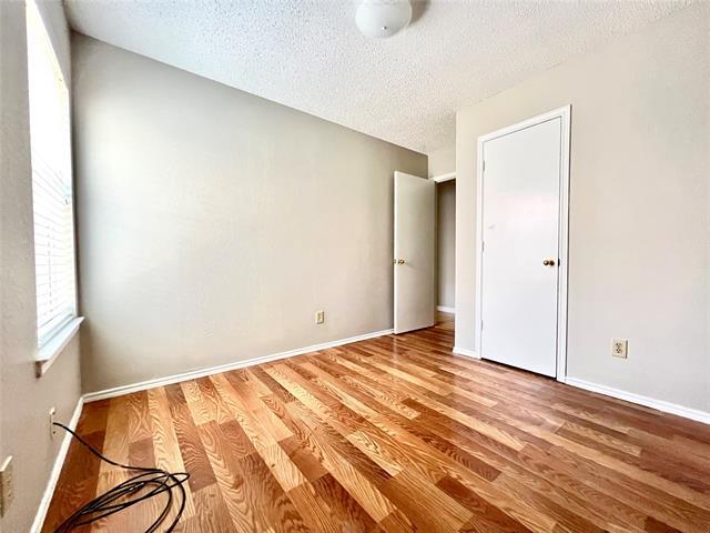 Building Photo - 2735 Wentworth Dr