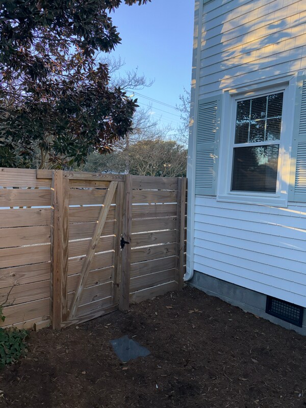 Building Photo - 7605 Atlantic Ave