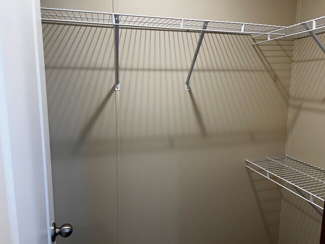 Building Photo - 709 N Collins Fwy