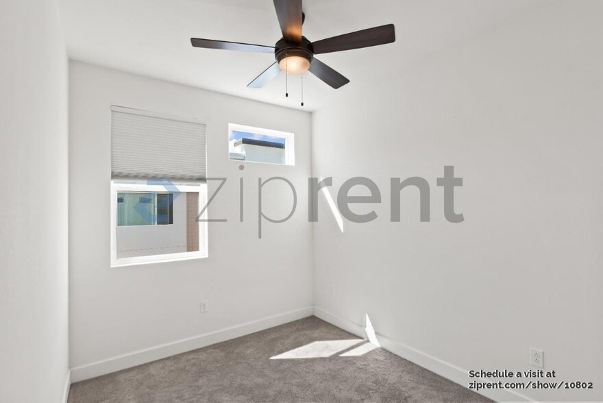 Building Photo - 5533 Great Oaks Pky