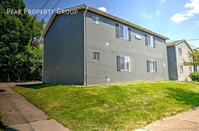 Apartments Available For Immediate Move In Near Me Available for Immediate Move-In! Located o... - 1304 Courtland Ave