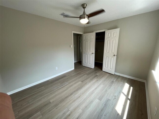Building Photo - 1015 Cascade Creek Dr