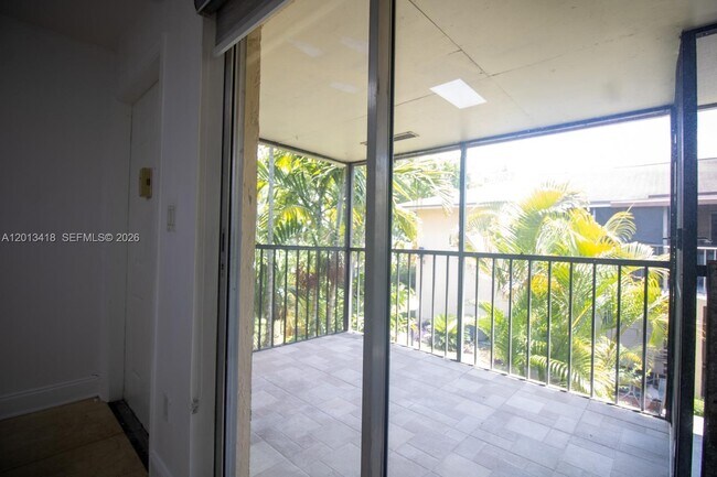 Building Photo - 15629 SW 73rd St