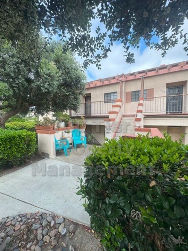 Building Photo - 3 Bedroom, 2 Bath Beautiful Carlsbad Home ...