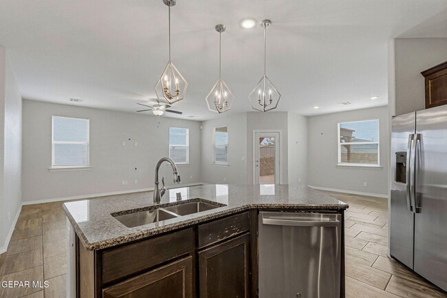 Building Photo - 4717 Christian Azcarate St