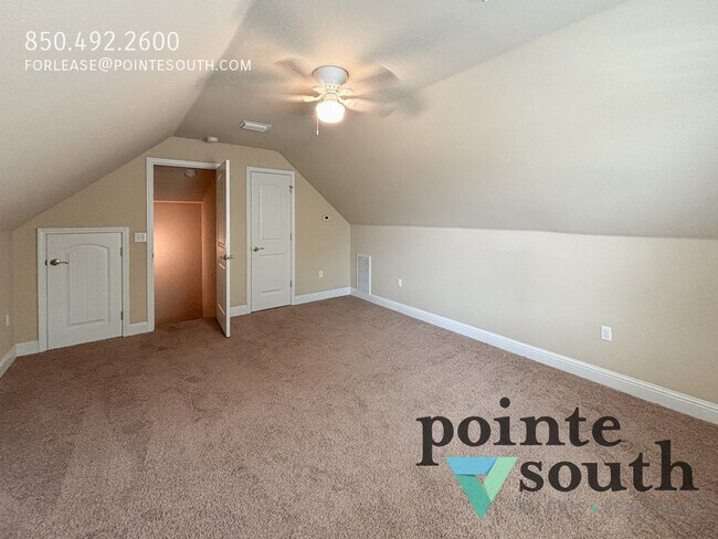 Building Photo - 24119 Weatherbee Park Dr