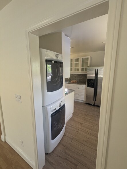 Building Photo - 14443 LA PLUMA DR