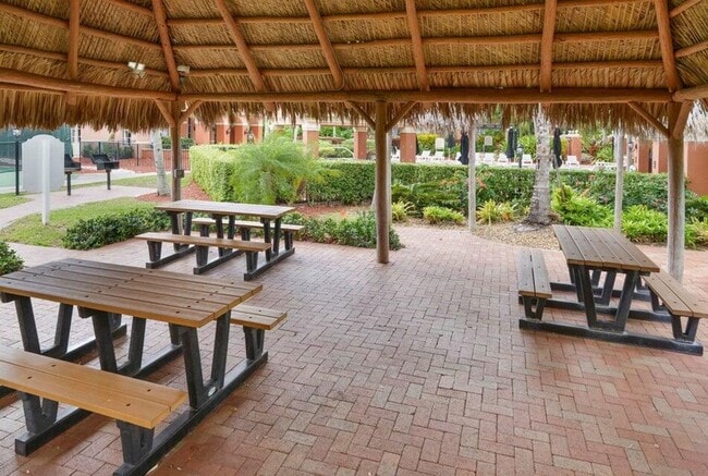 Building Photo - 3143 Clint Moore Rd