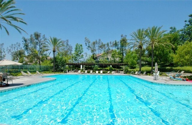 Building Photo - 35 Sunny Slope