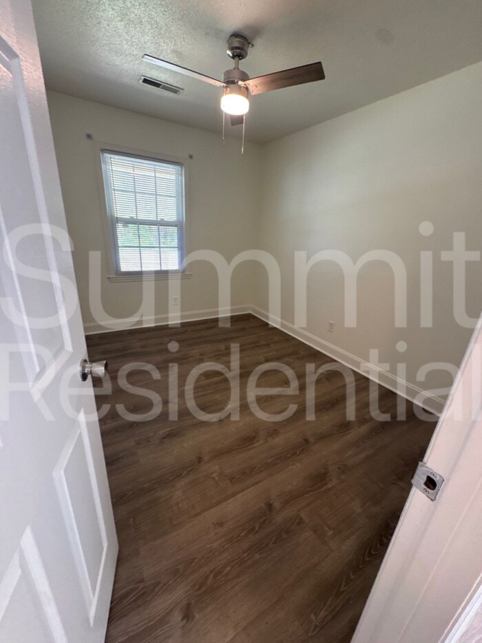 Building Photo - 503 Berkeley Dr