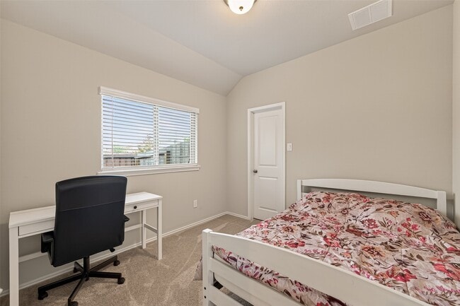 Building Photo - 20702 Wilde Redbud Trl