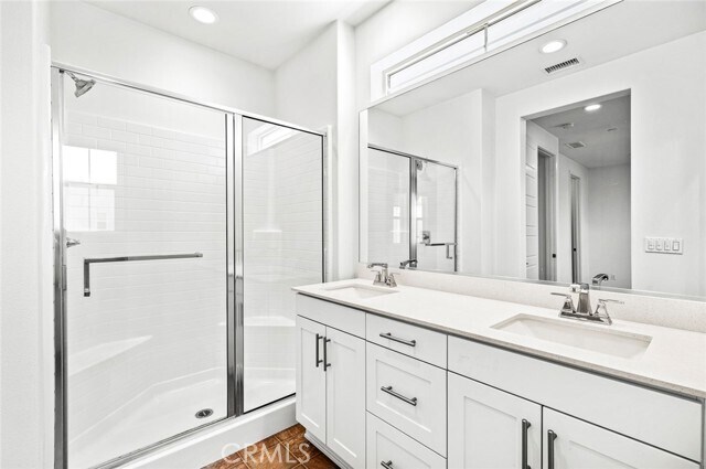 Building Photo - 9560 Hammock Pl