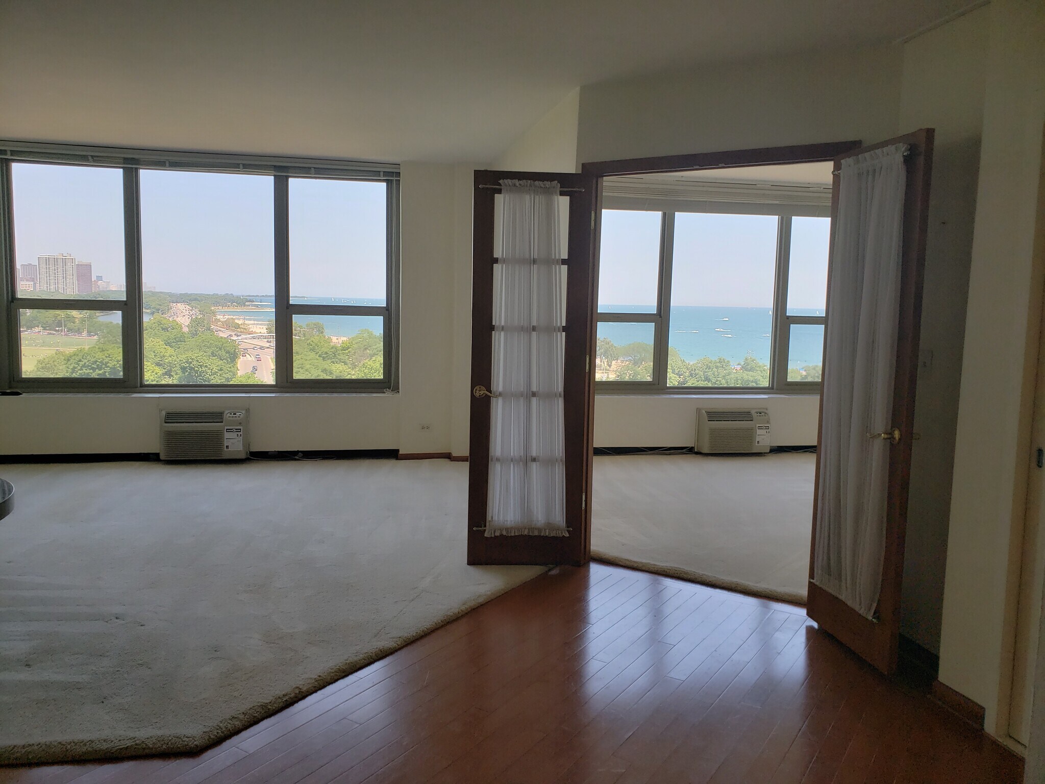 Building Photo - 1550 N Lake Shore Dr