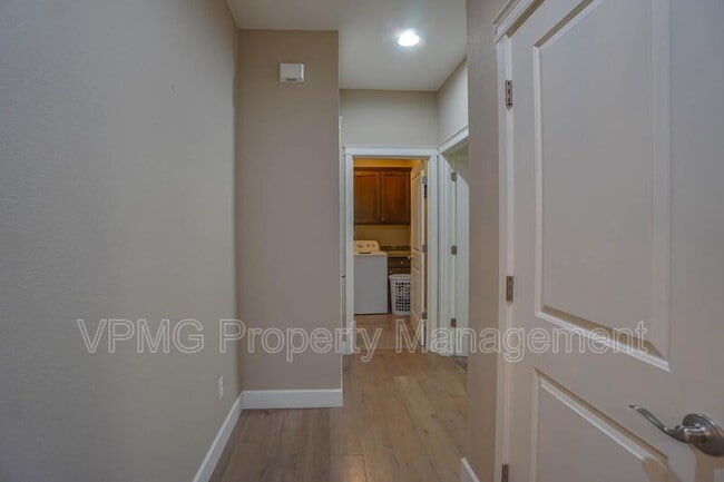 Building Photo - 12114 NW 41st Ave