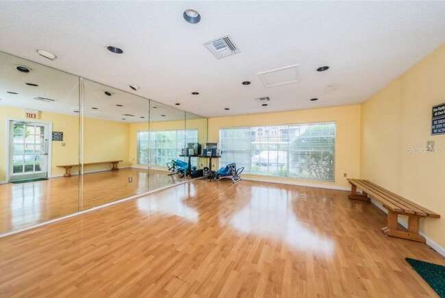 Building Photo - 2500 Winding Creek Blvd