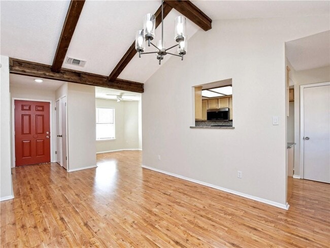 Building Photo - 604 Hill Cove