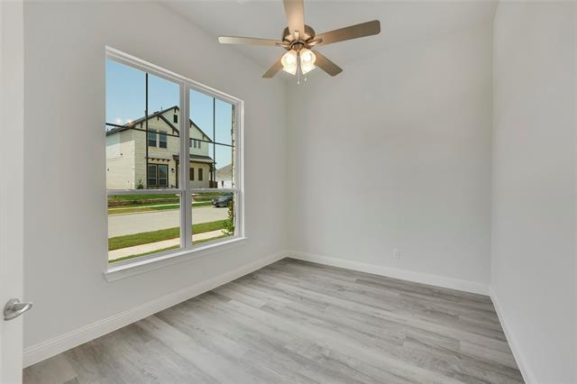Building Photo - 1406 Haybale Ln