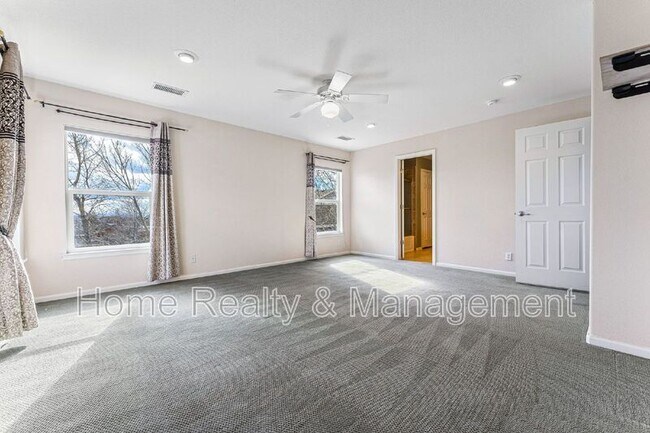 Building Photo - 6380 E 139th Ave