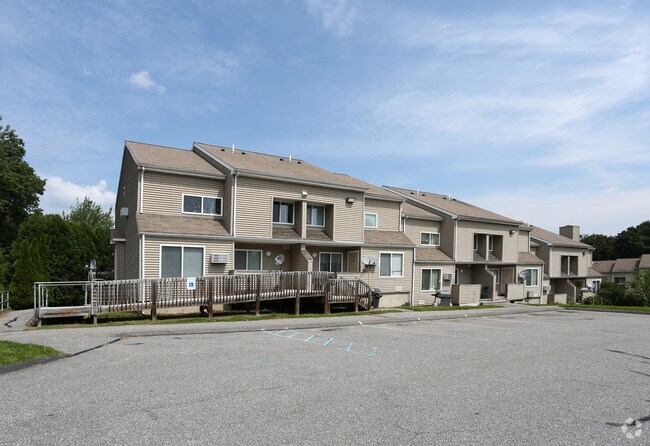 Building Photo - Woodland Hills Apartments