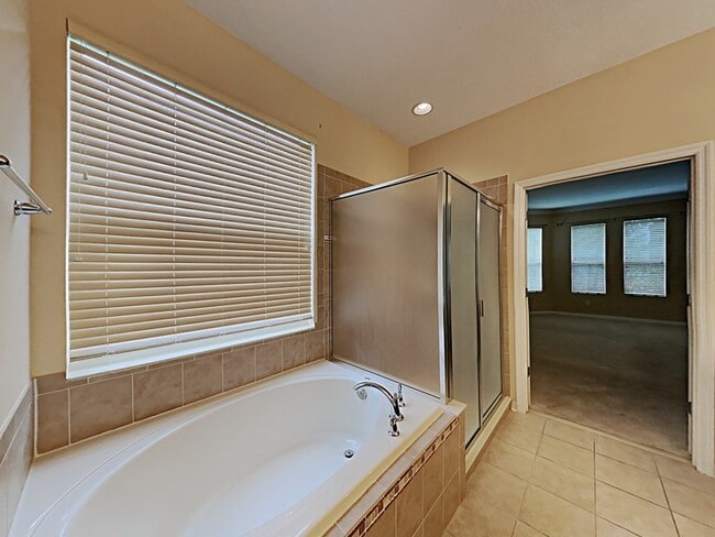 Building Photo - 8531 Native Pine Way