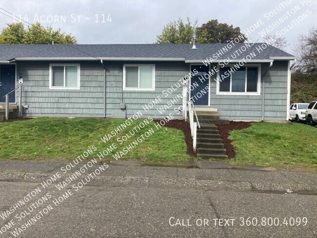 Building Photo - 114 Acorn St