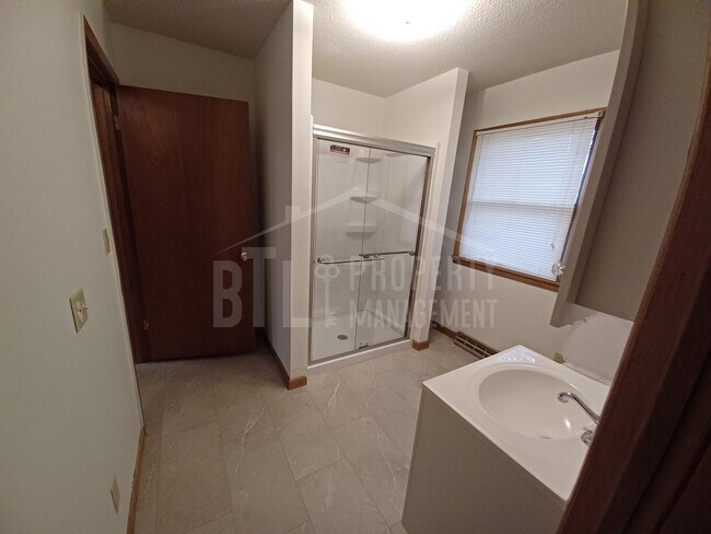 Building Photo - Great Home in Branson!