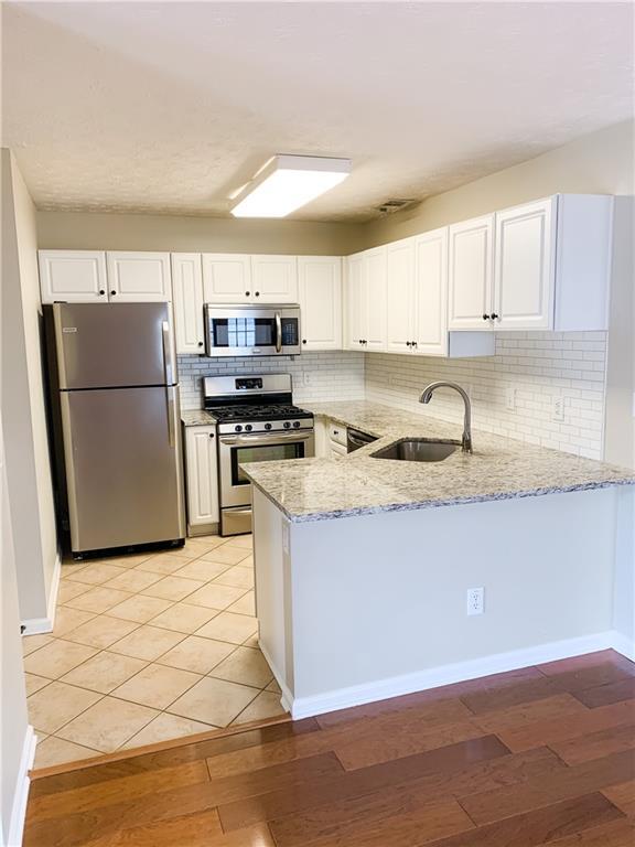 Building Photo - 3522 Avensong Village Cir