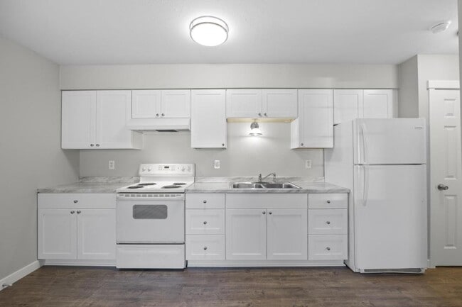 Building Photo - 920 W Entiat Ave