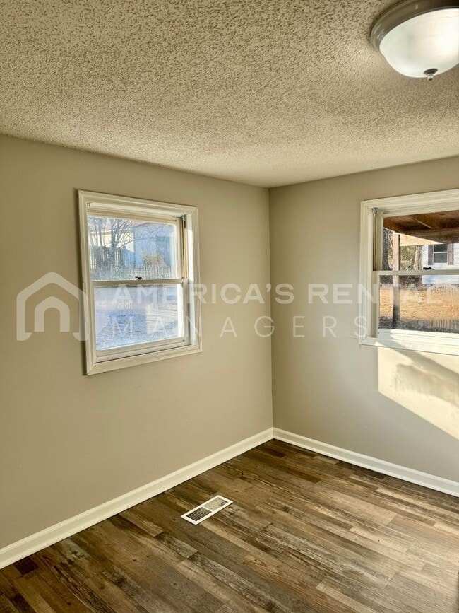 Building Photo - Home for Rent in Childersburg, AL!!!! COMING SOON!!!