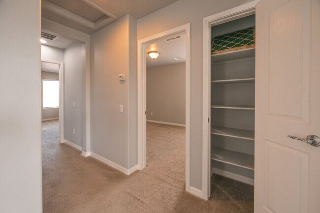 Building Photo - 8253 Arden Landing Pl