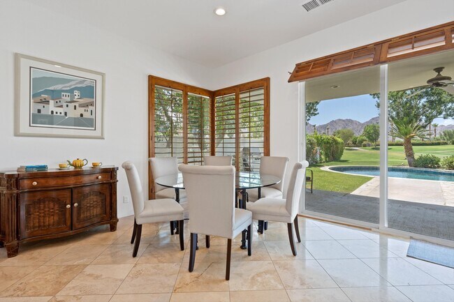 Building Photo - 57461 Spanish Hills Ln