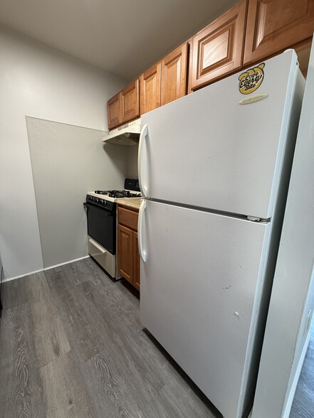 Building Photo - 85 Lancaster Est