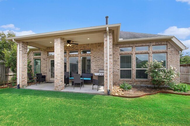Building Photo - 29138 Garden River Ct