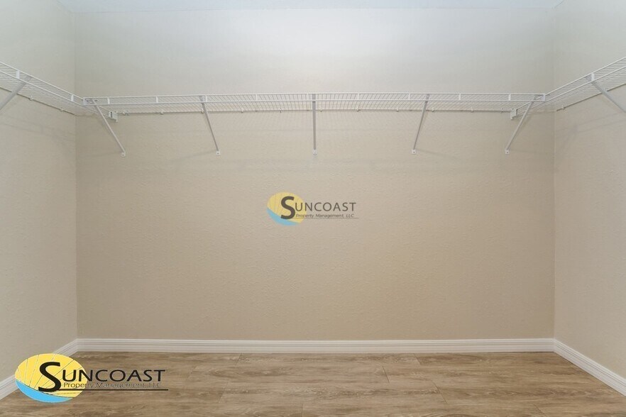 Building Photo - 333 Marion Oaks Golf Way