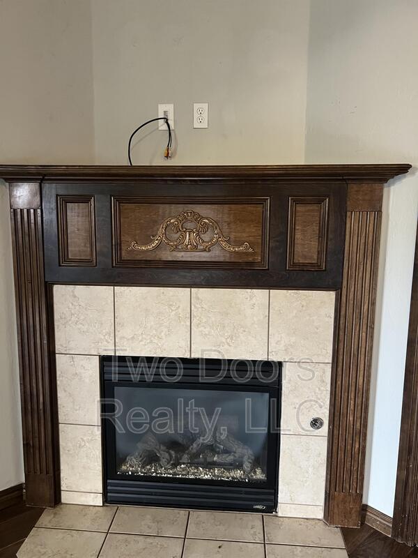 Building Photo - 10721 SW 31st Ct