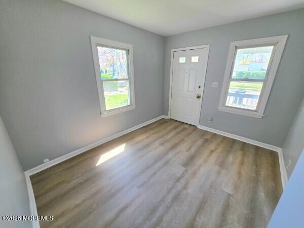 Building Photo - 1917 W Lake Ave