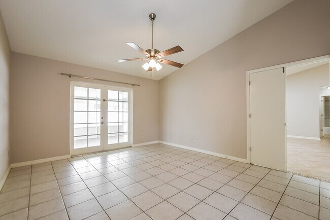 Building Photo - 8819 Reservation Dr