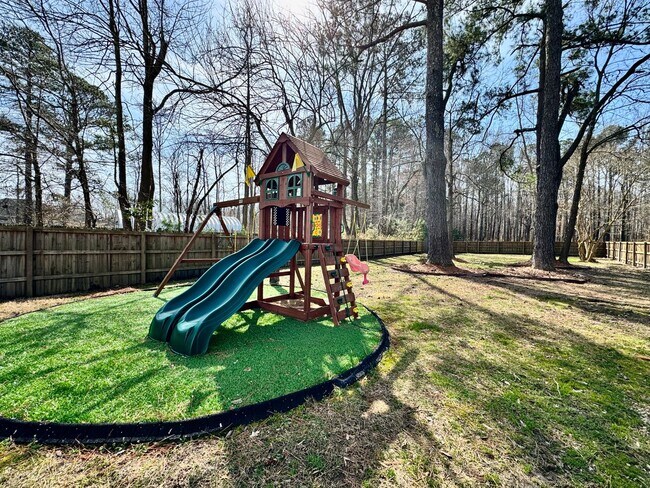 Building Photo - Farmhouse-style Home - Ready NOW in Pungo! A First Time Rental with a HUGE Fenced Yard, Attached ...