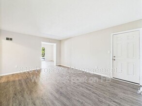 Building Photo - 8038 Campbell St