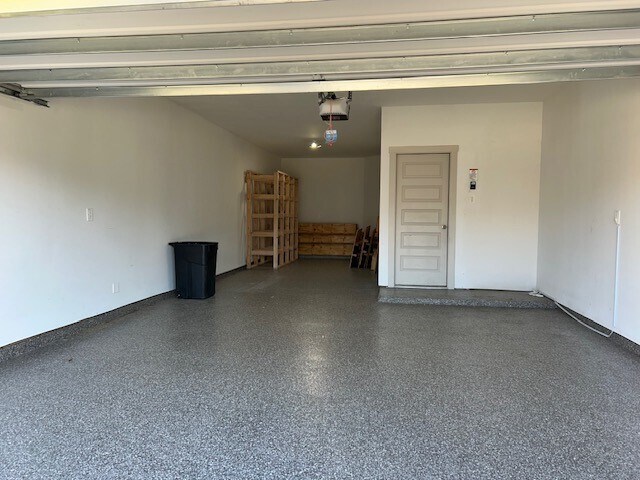 Building Photo - 518 Campbell Dr