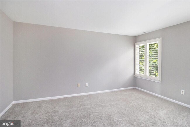 Building Photo - 1807 Mountainview Dr