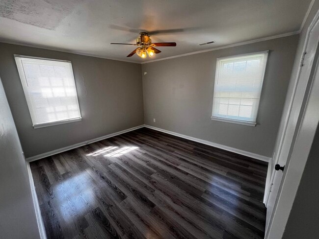 Building Photo - 4327 Zelda Ln