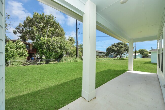 Building Photo - 638 Stovall Dr